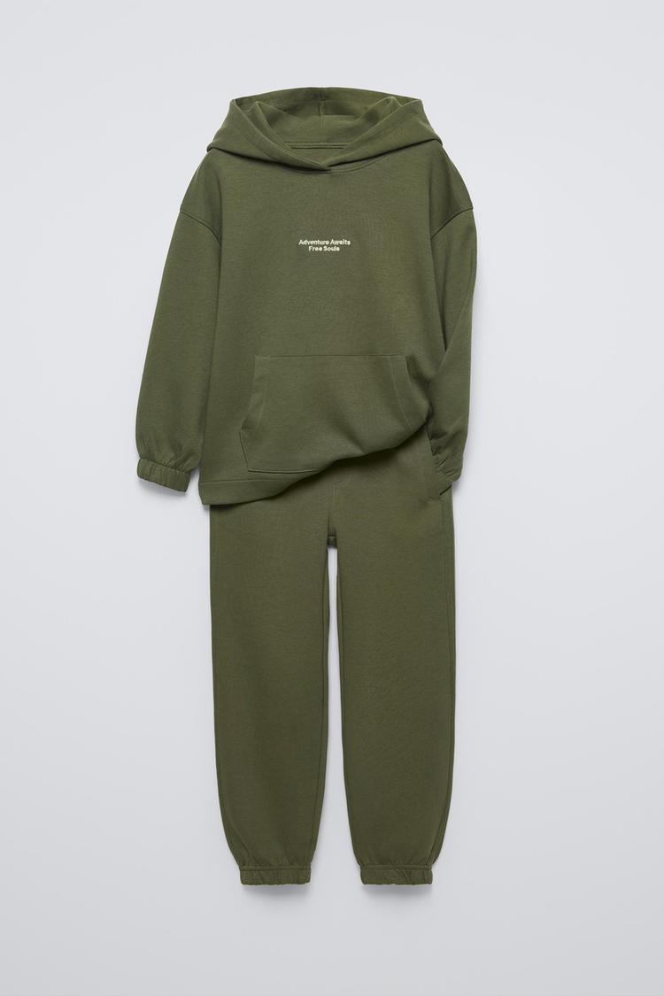 COMPLETO FELPA E PANTALONI JOGGER CON SCRITTA RICAMATA Kaki chiaro ZARA Italia Italy